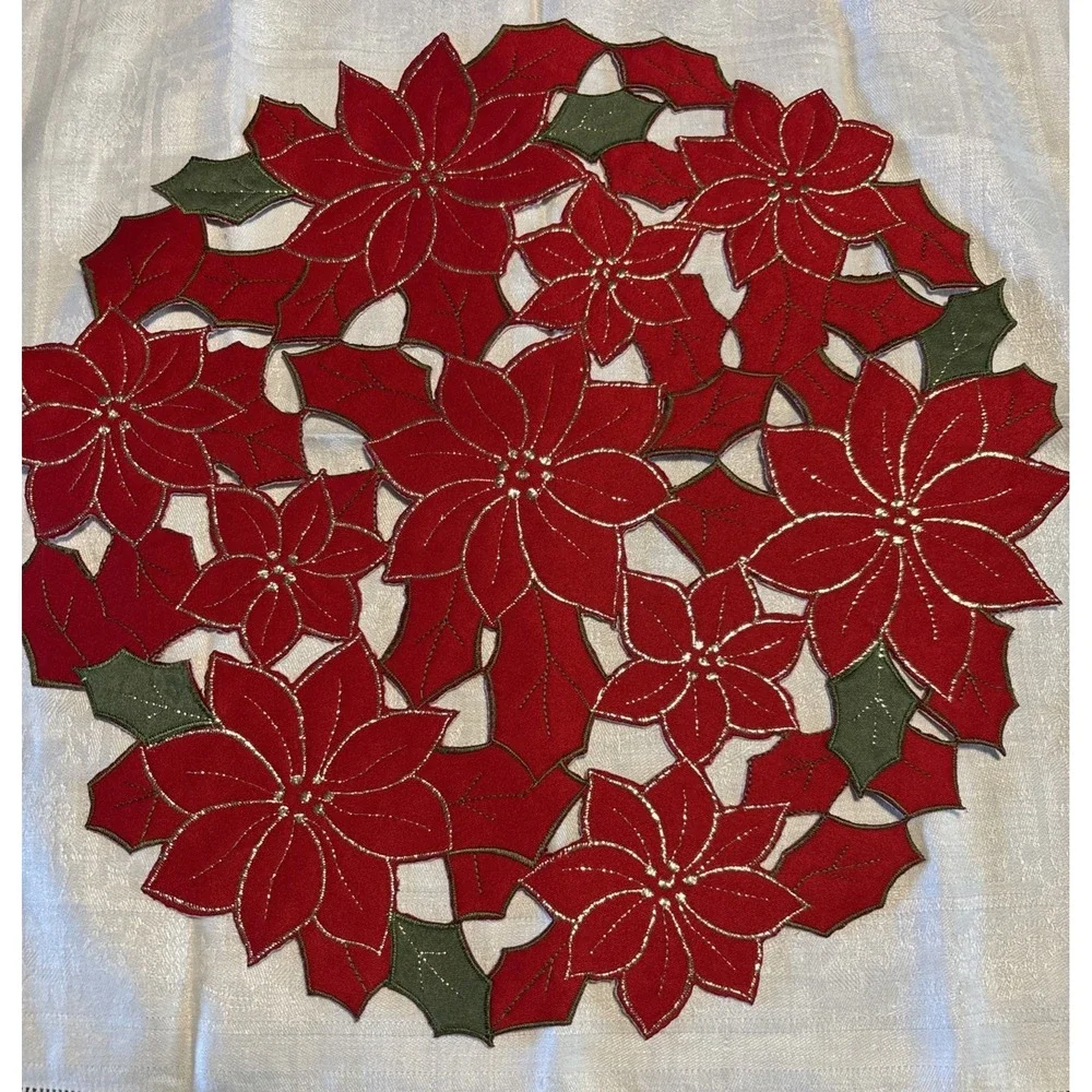 Set 4 Red & Green Poinsettia Embroidered Christmas Table Mats Centerpiece 15